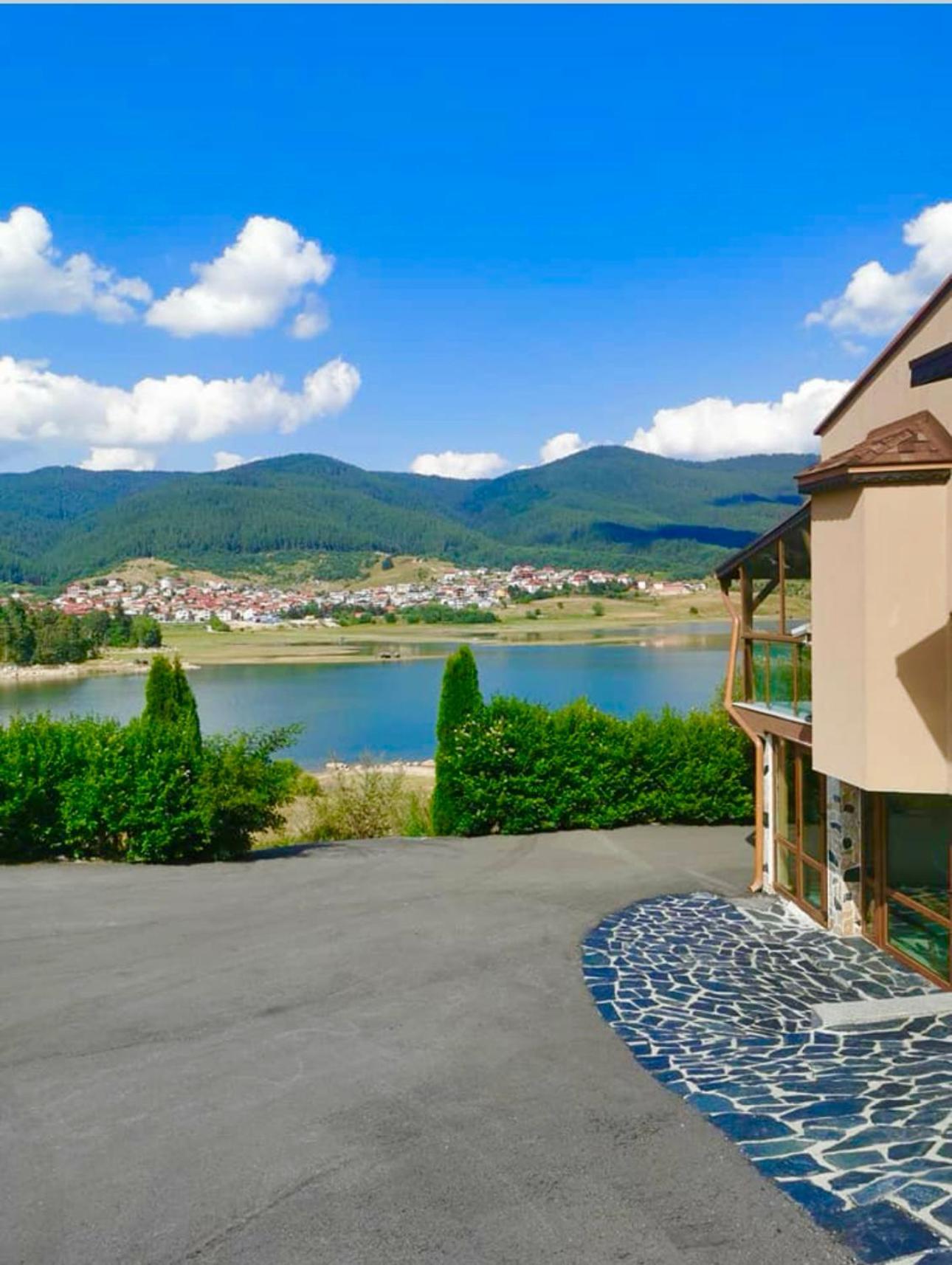 Vip Complex Hotel Sarnitsa Exterior photo